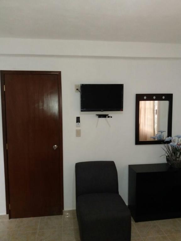 Room In Cancun Stadium Екстериор снимка